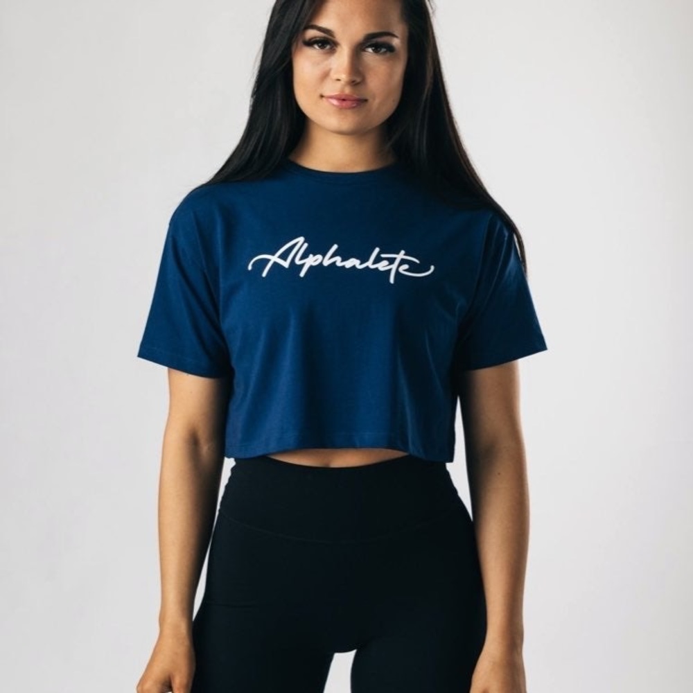 Alphalete Signature Short Sleeve Crop